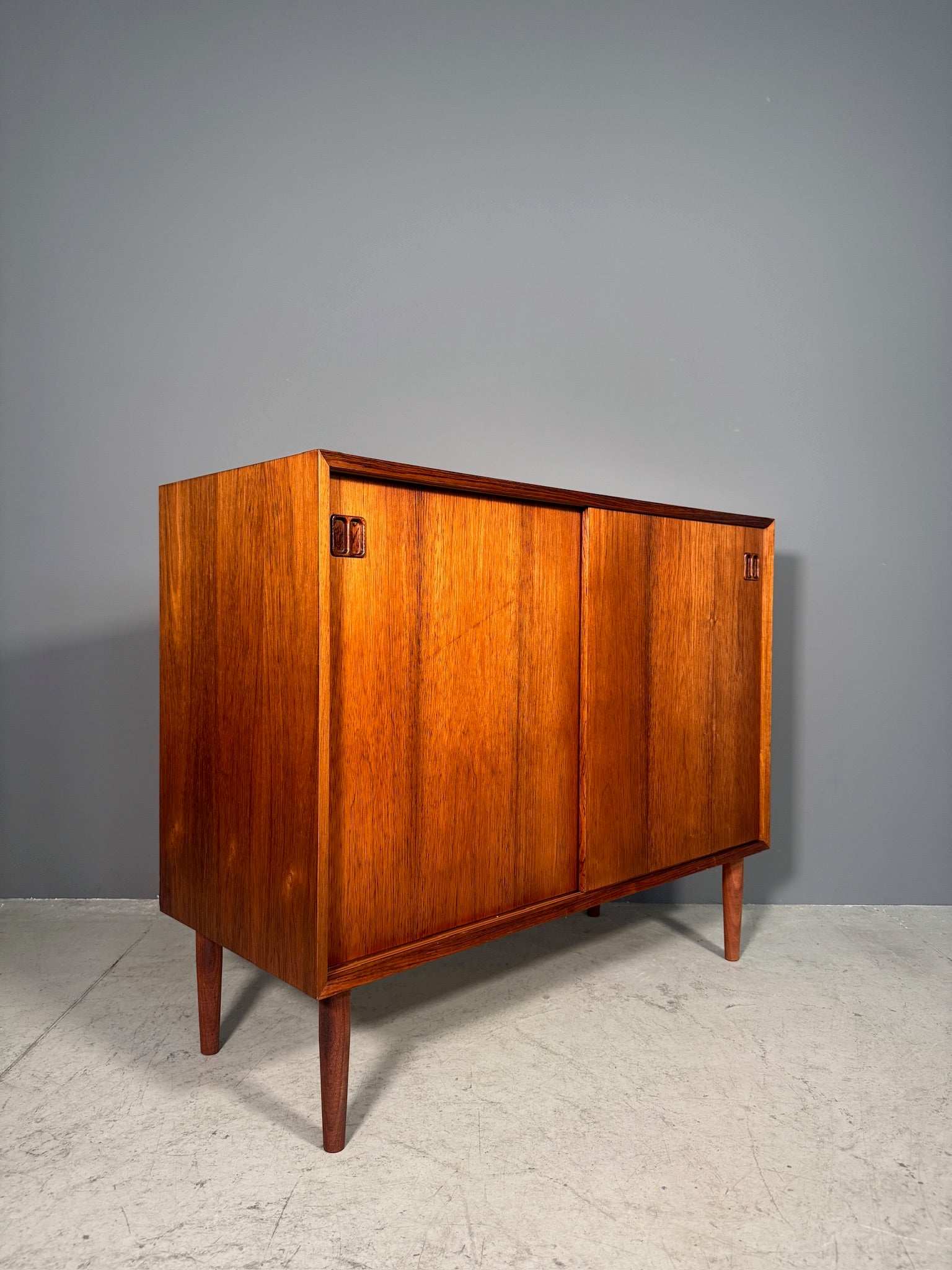 Sideboard in palissandro
