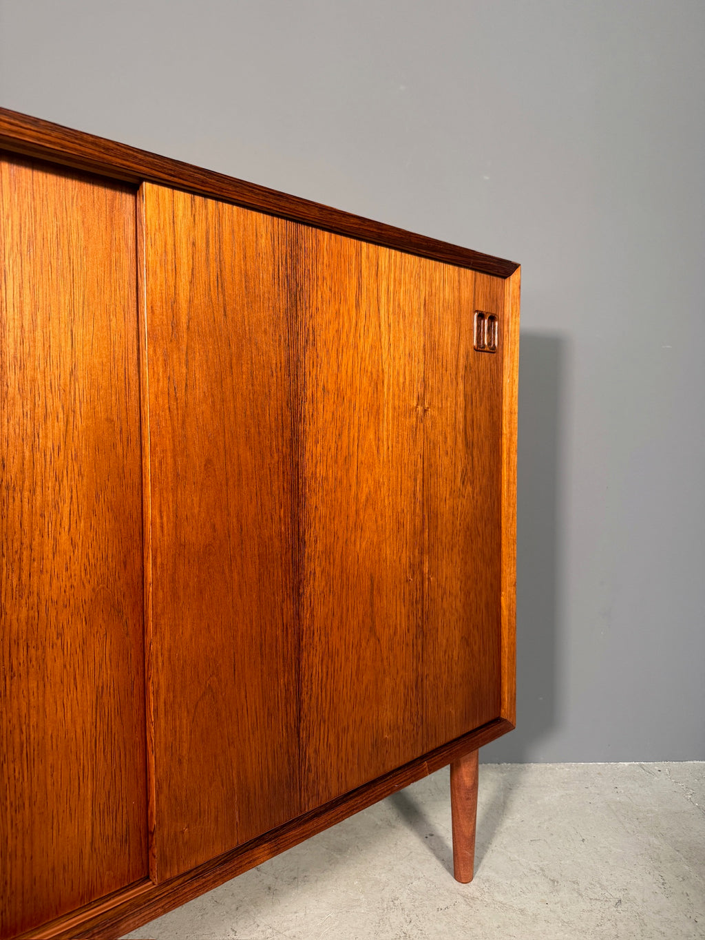 Sideboard in palissandro