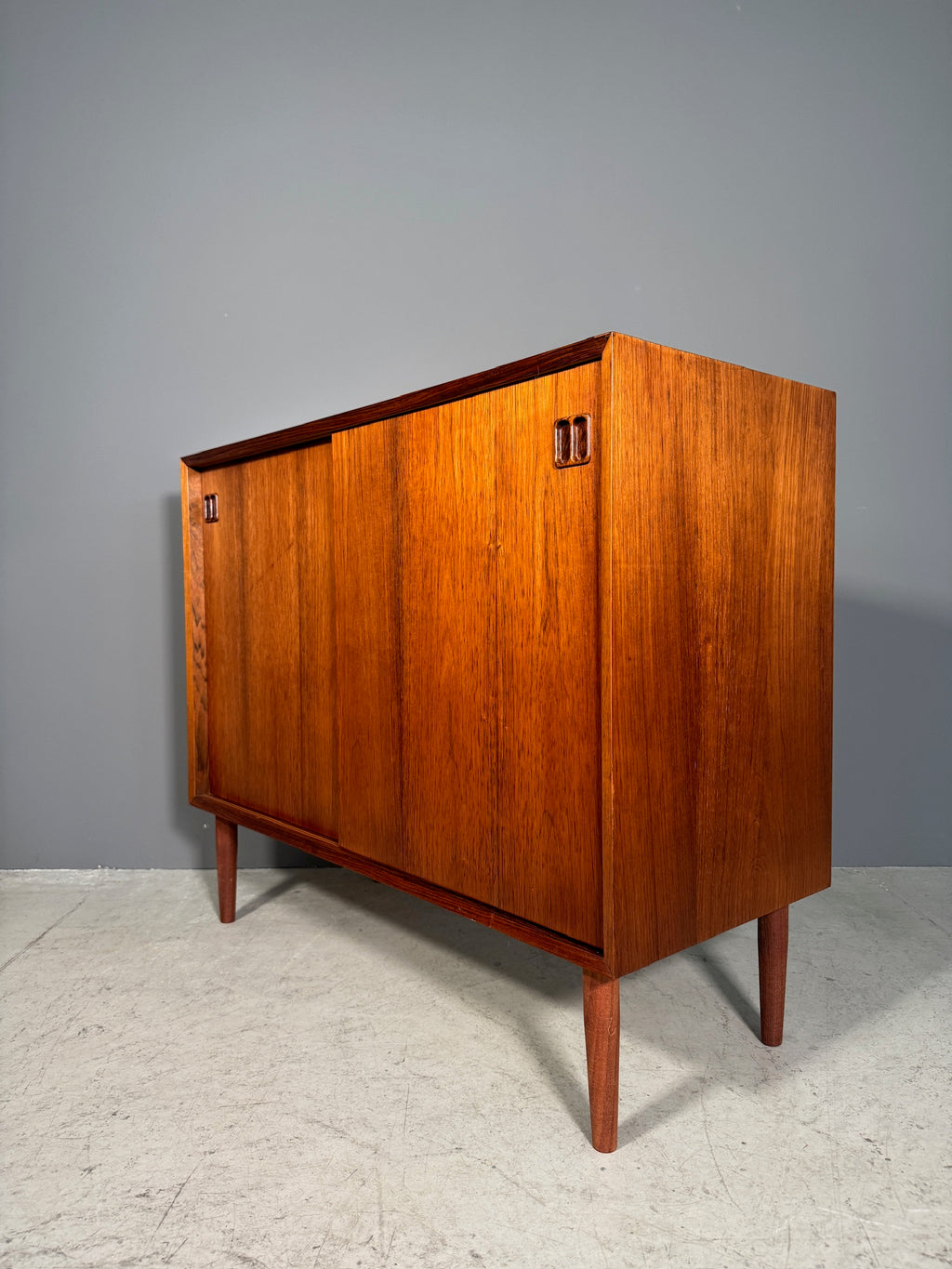 Sideboard in palissandro
