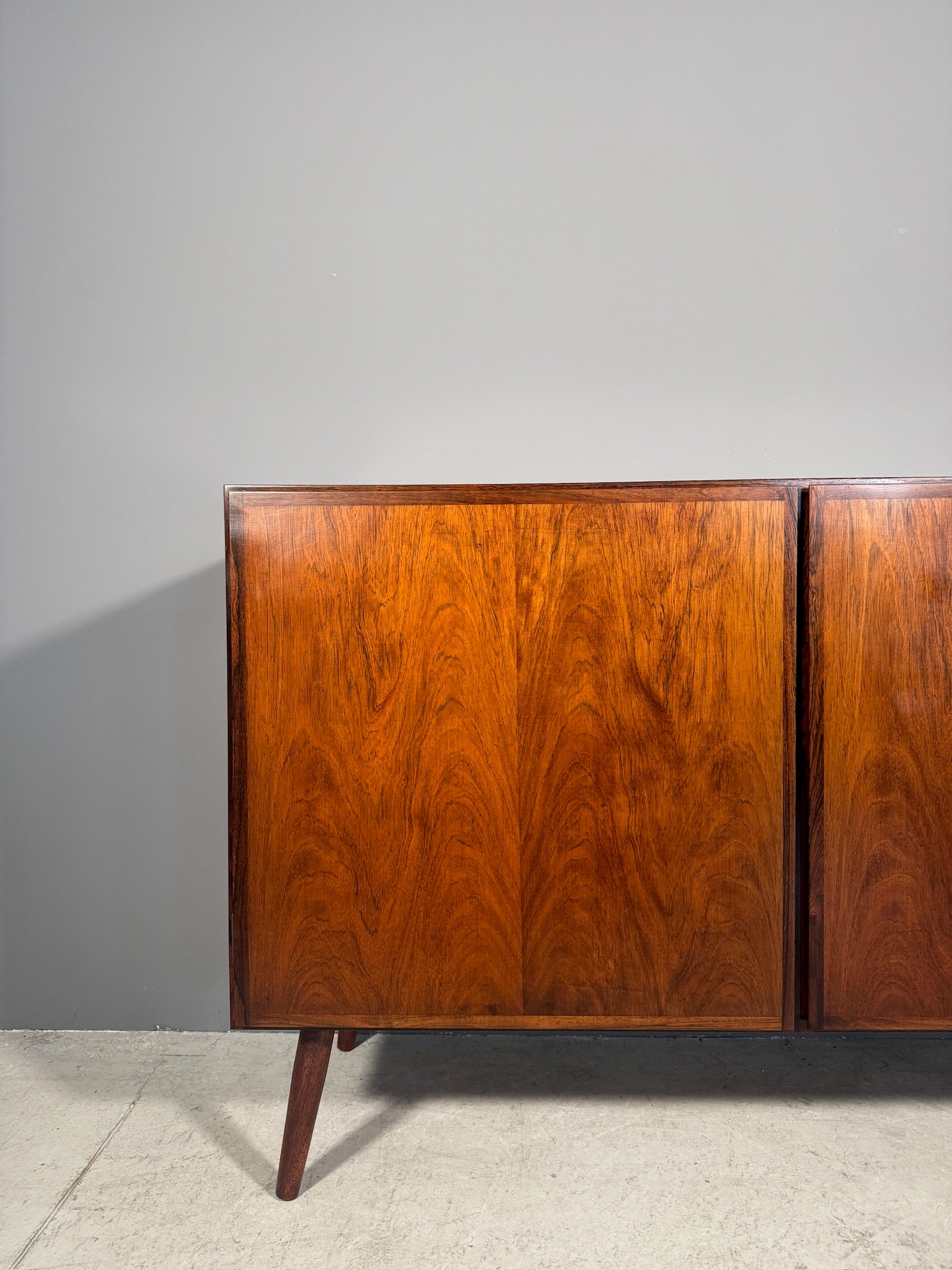 Sideboard in palissandro di Omann Jun
