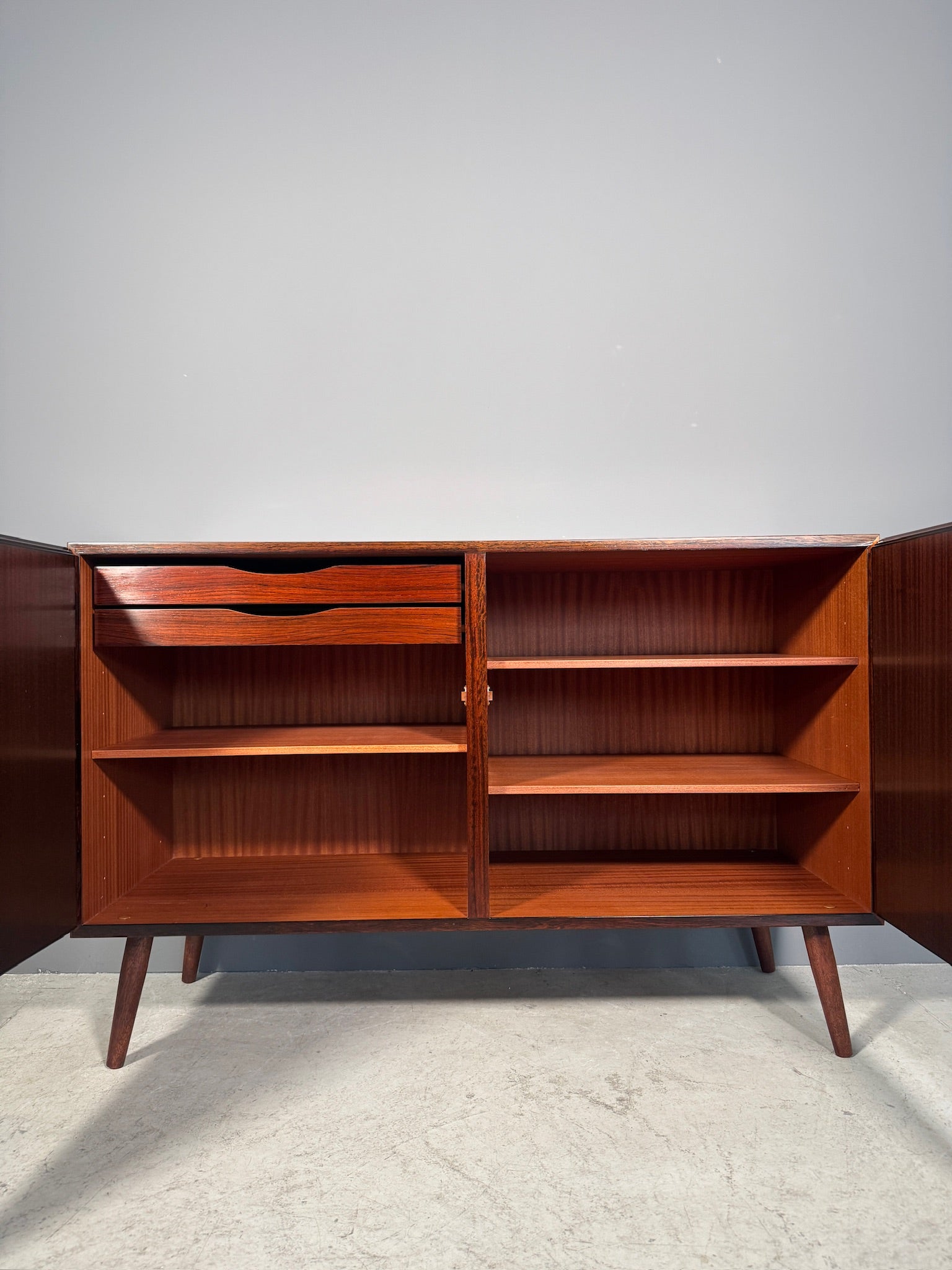 Sideboard in palissandro di Omann Jun