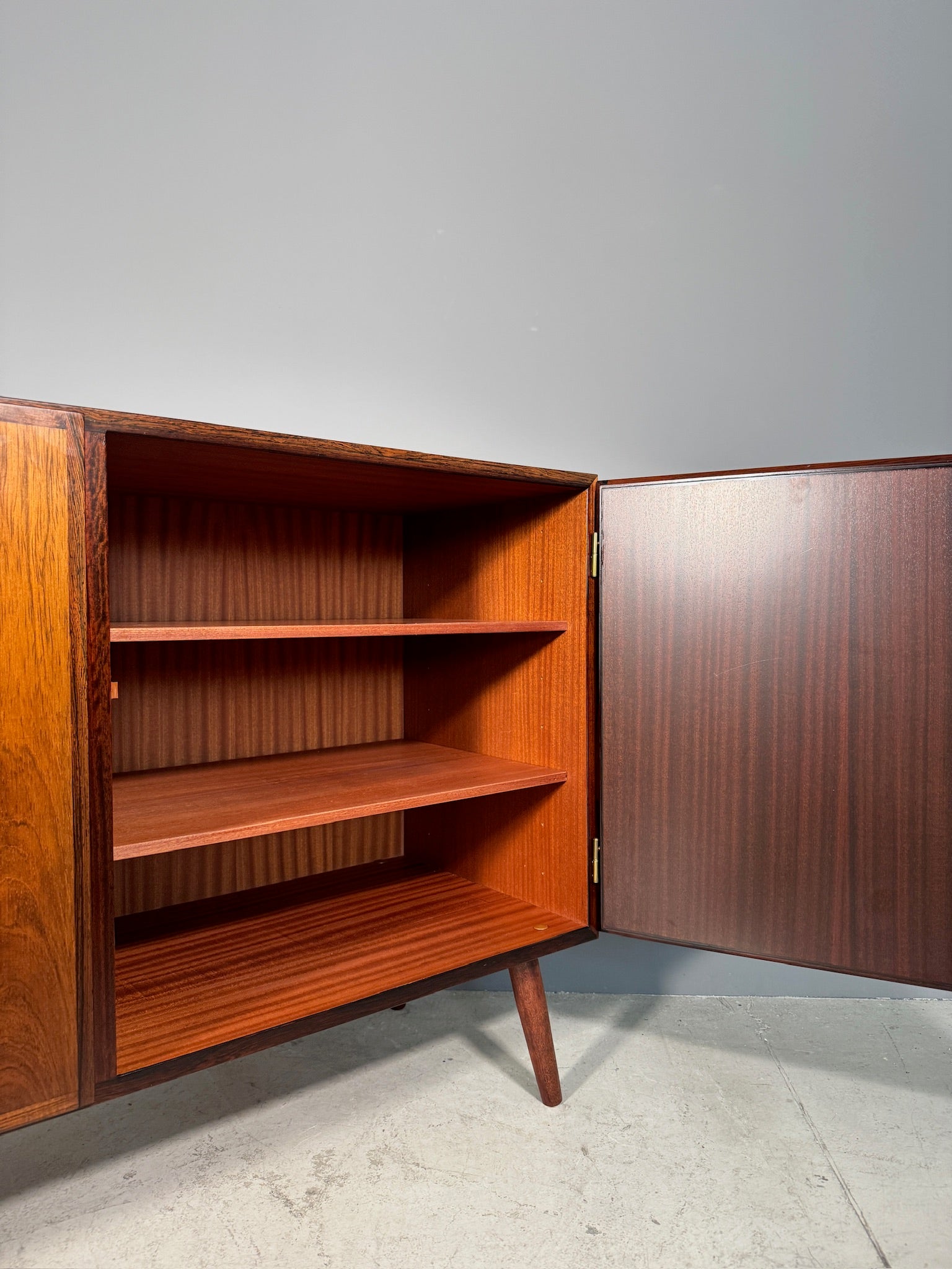 Sideboard in palissandro di Omann Jun