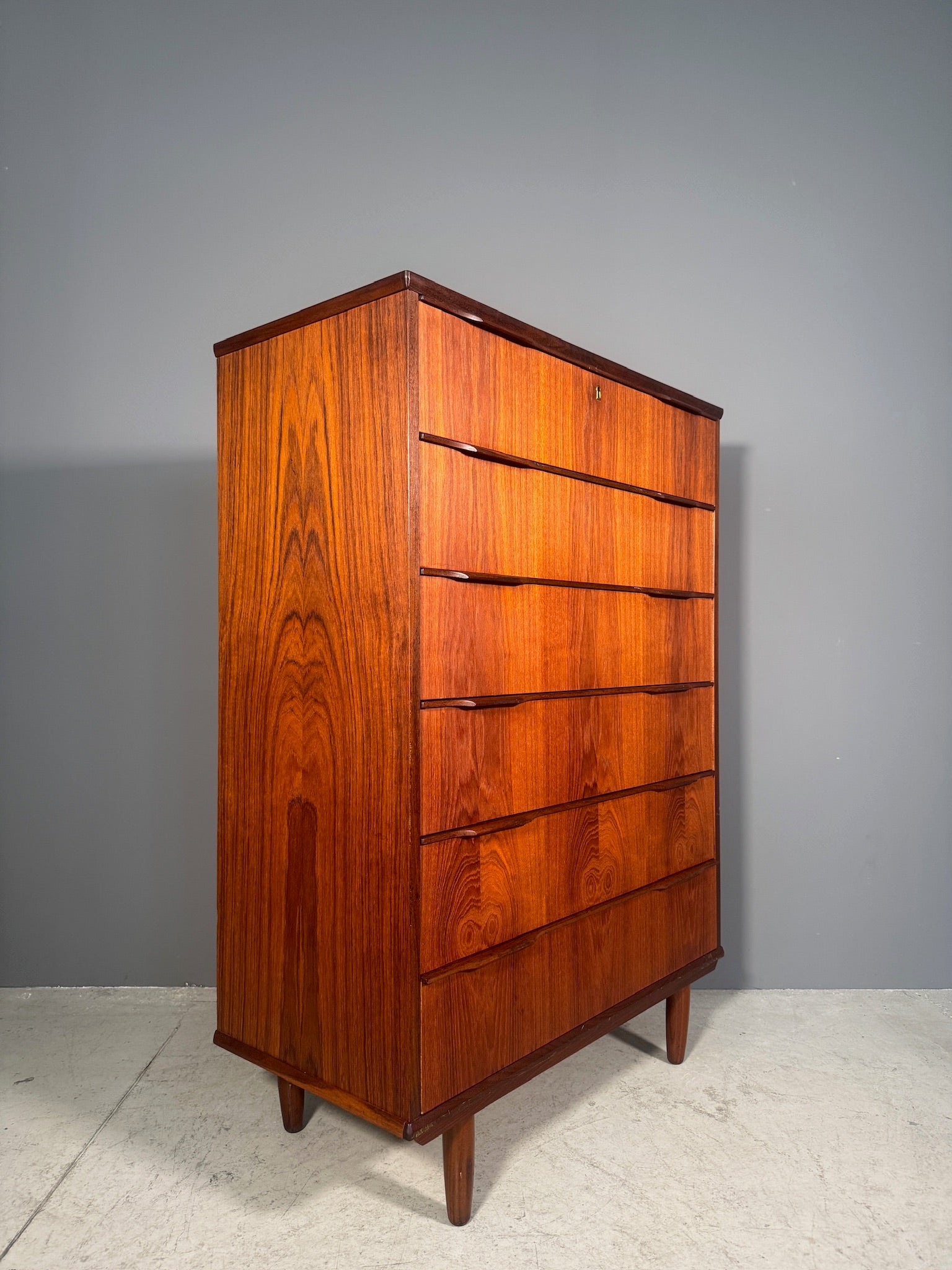 Cassettiera danese in teak