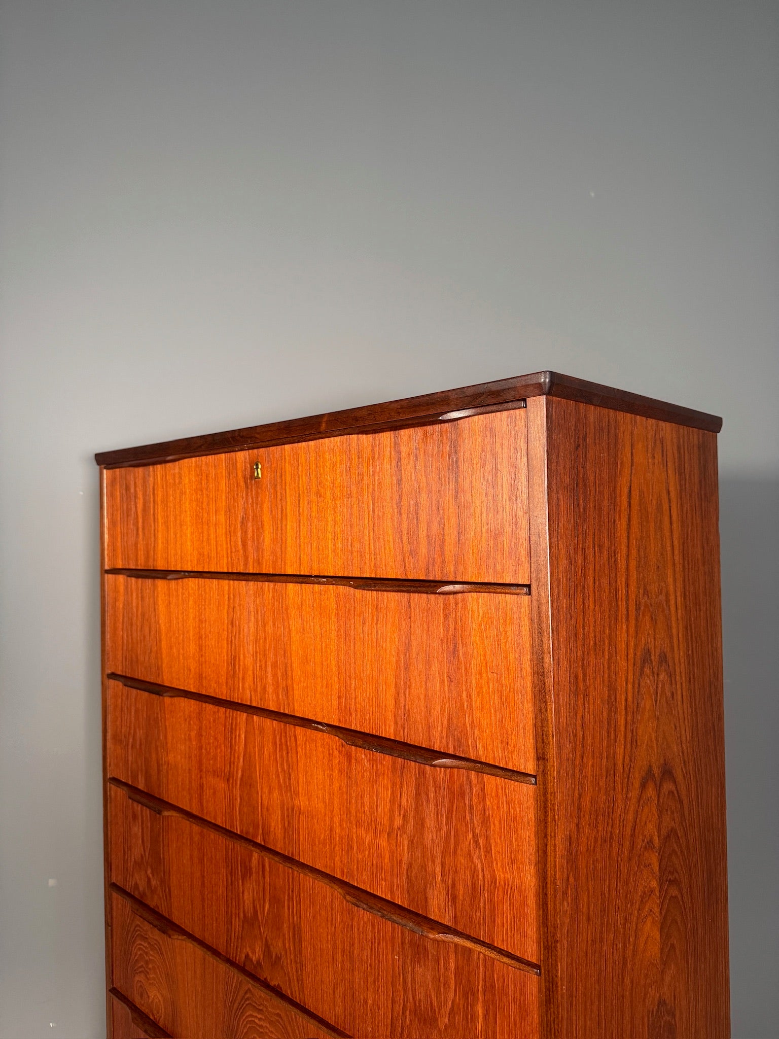 Cassettiera danese in teak