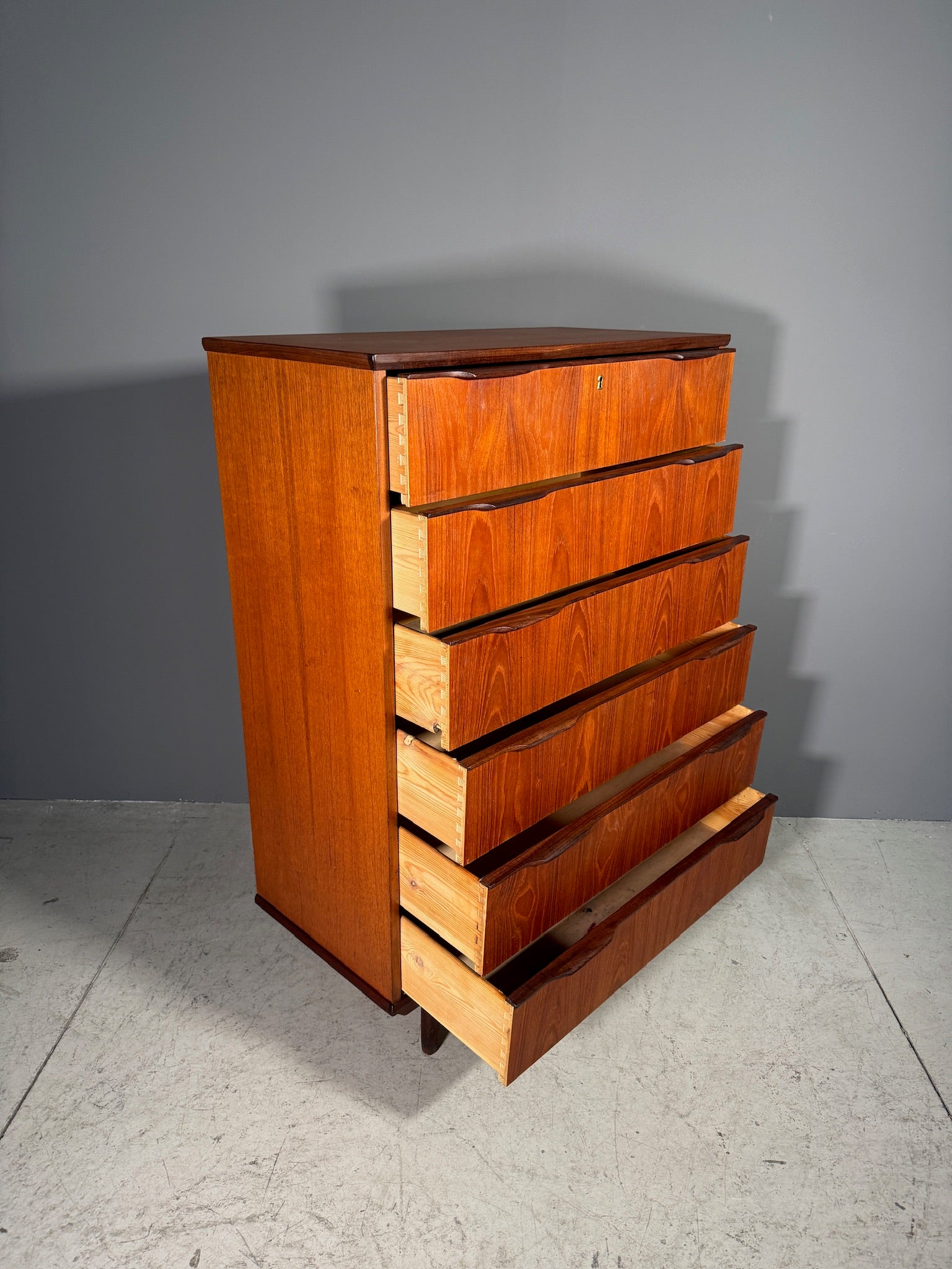Cassettiera danese Anni 60