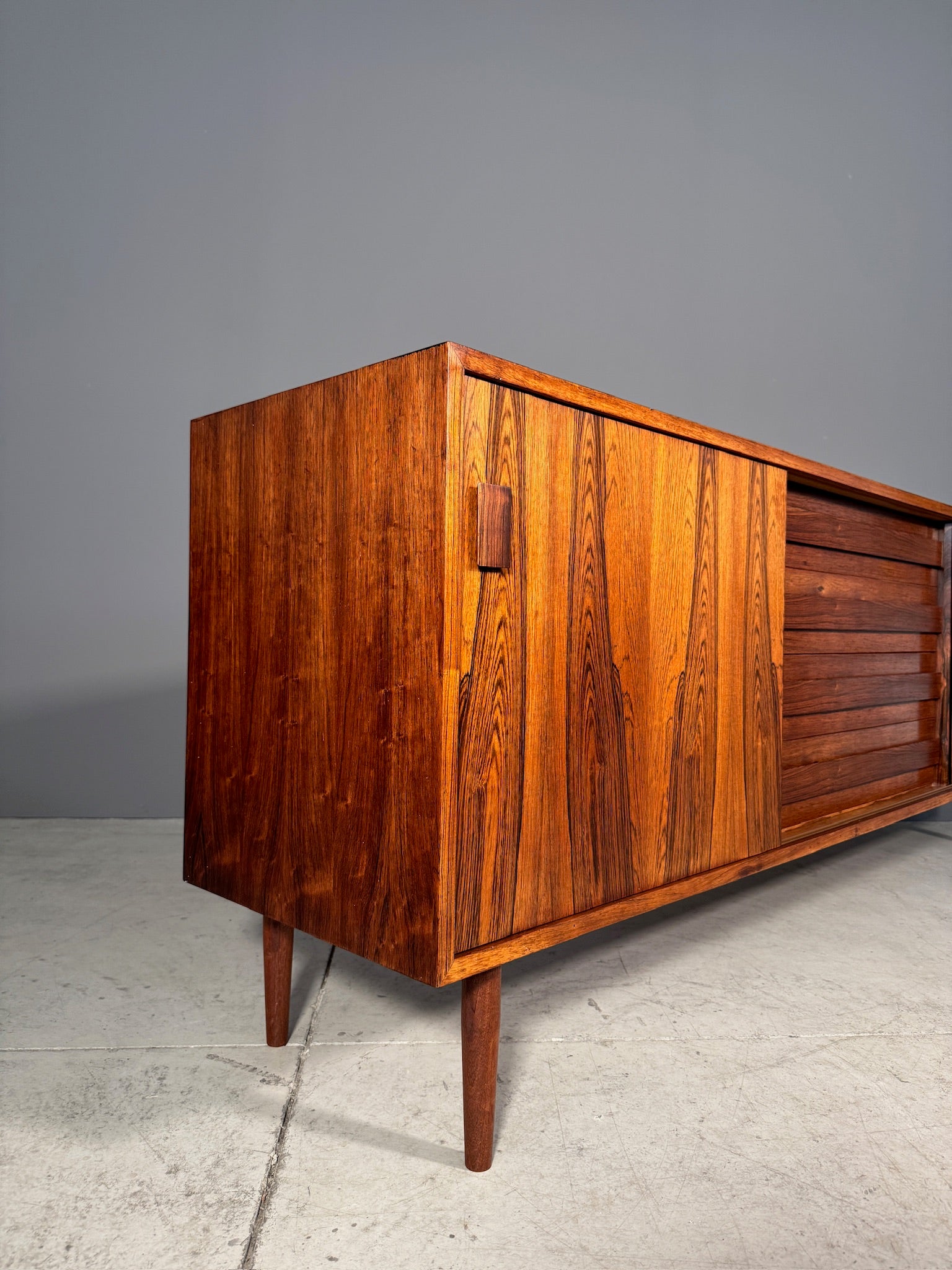 Sideboard danese in palissandro