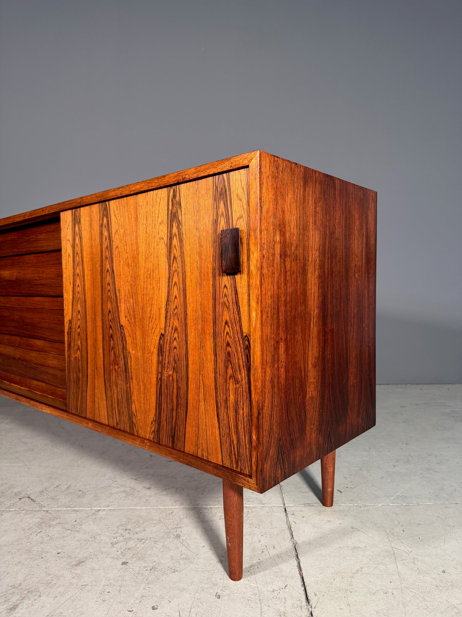Sideboard danese in palissandro
