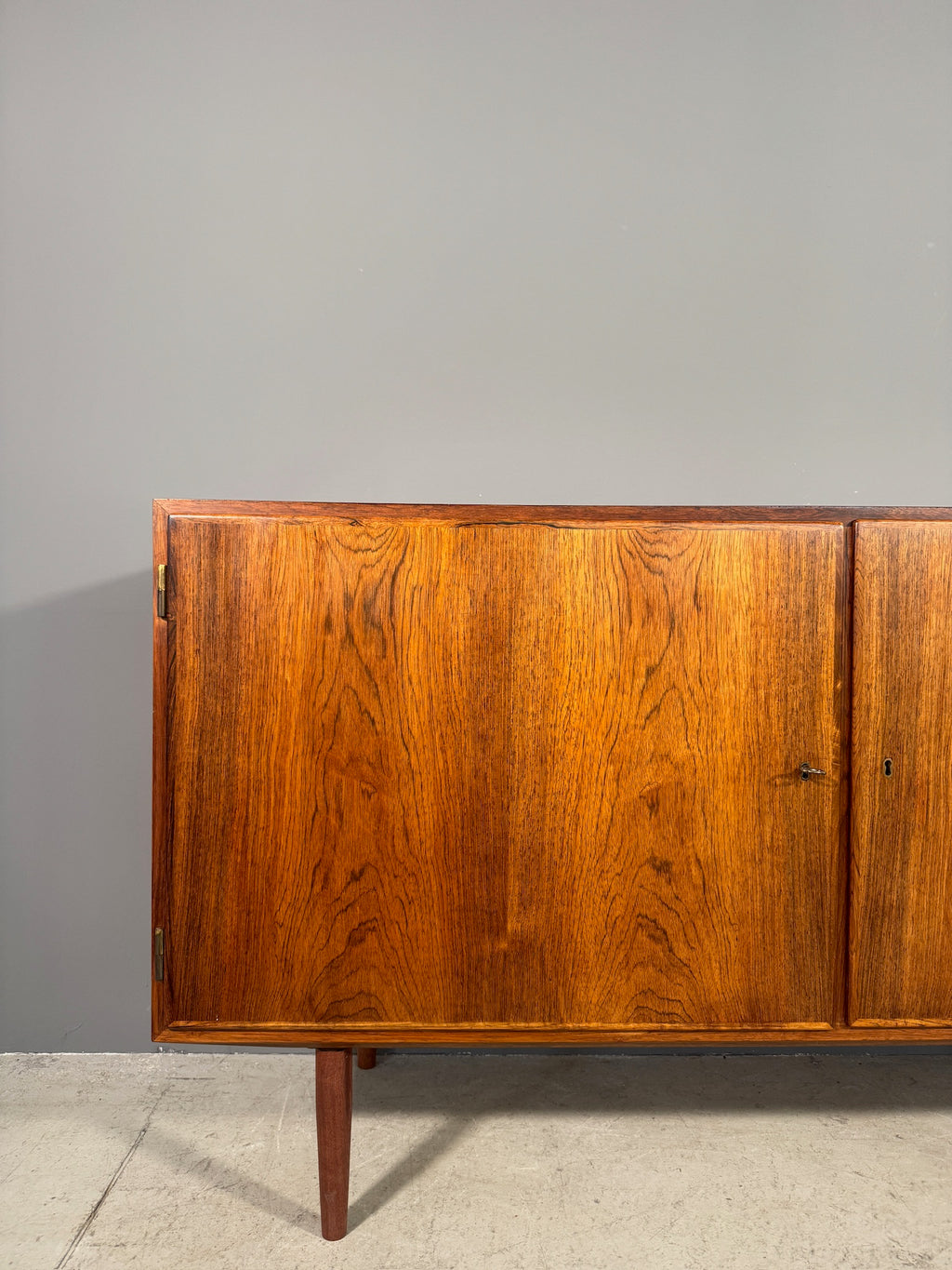 Sideboard in palissandro di Poul Hundevad