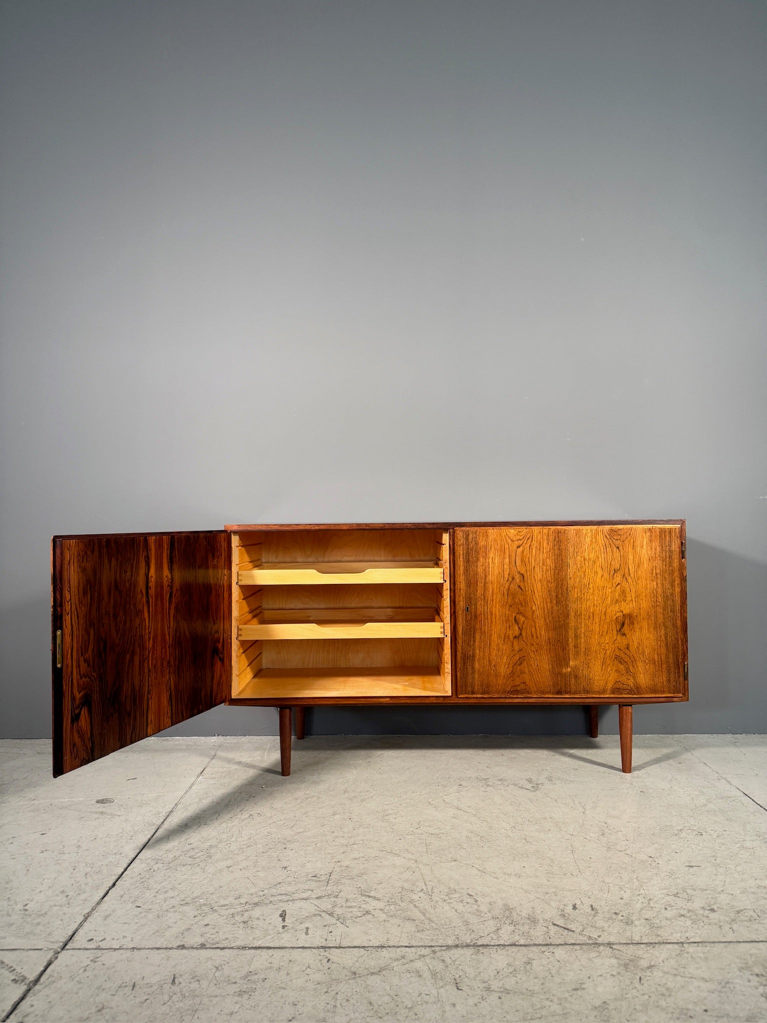 Sideboard in palissandro di Poul Hundevad