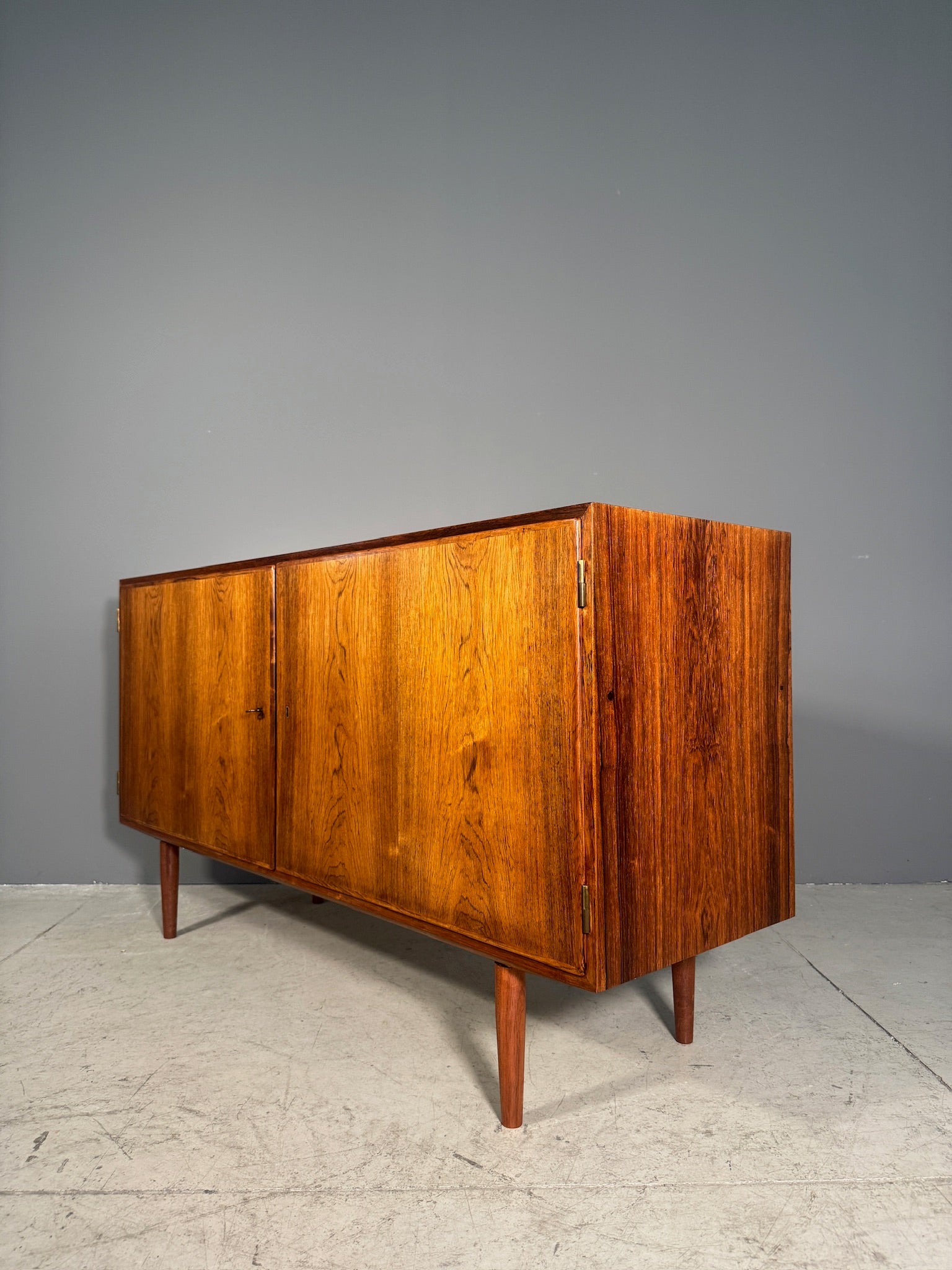 Sideboard in palissandro di Poul Hundevad