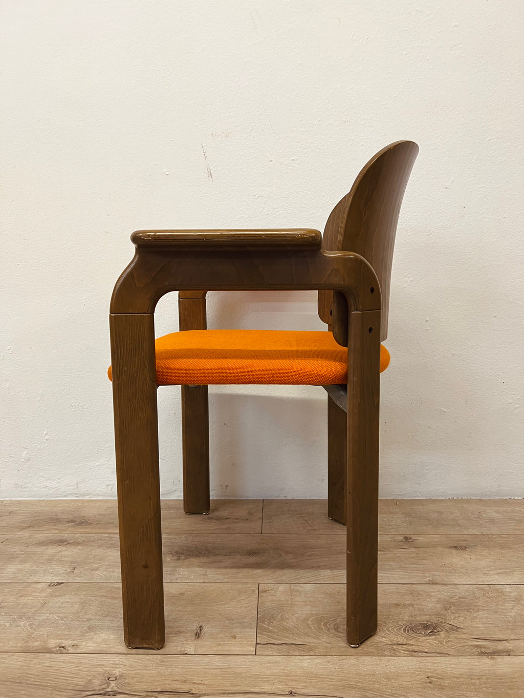 Poltroncina Bruno Rey
