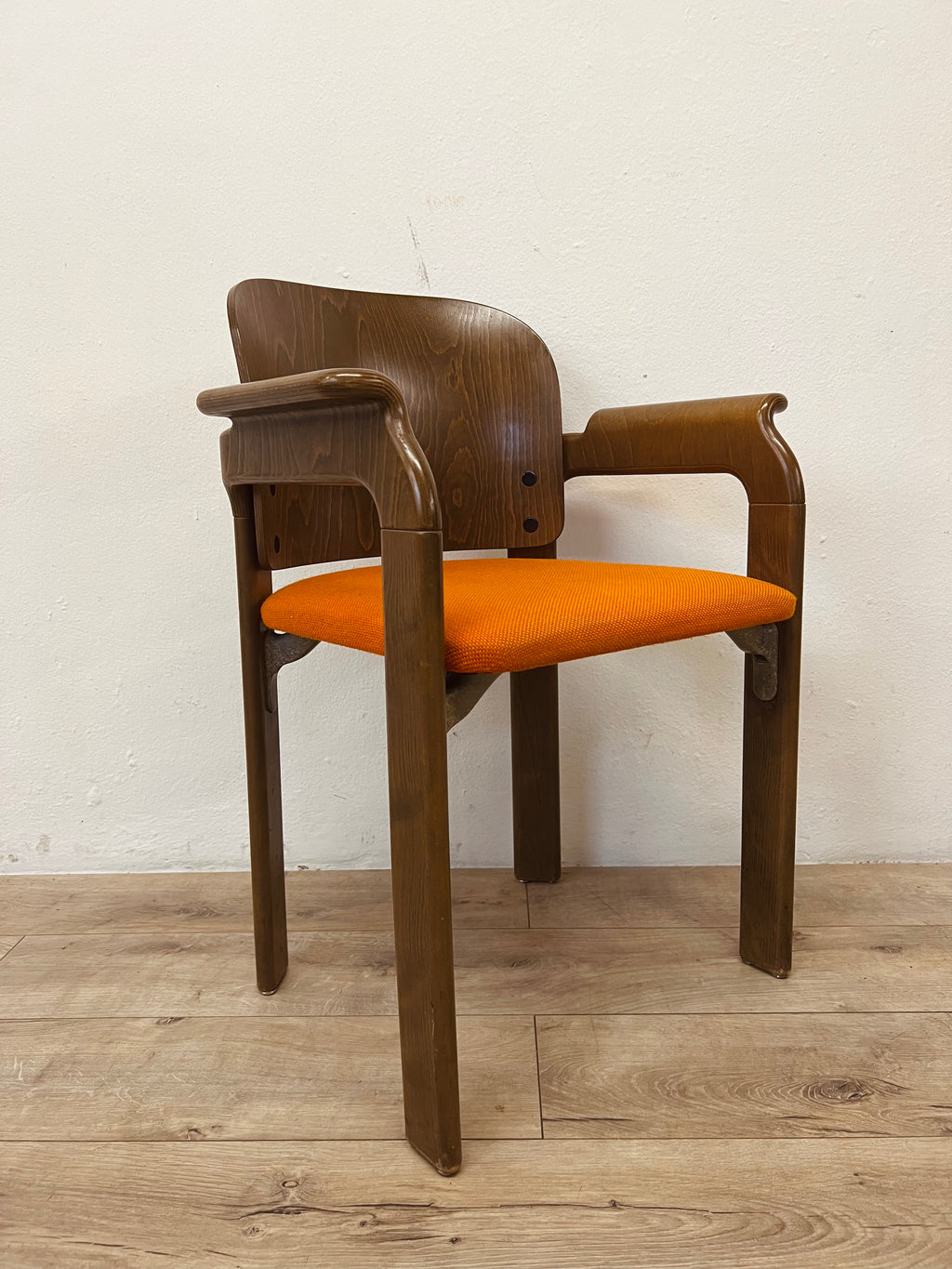 Poltroncina Bruno Rey