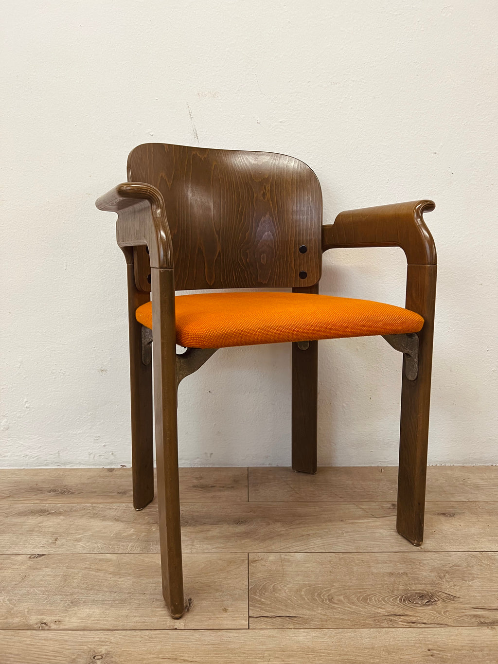 Poltroncina Bruno Rey