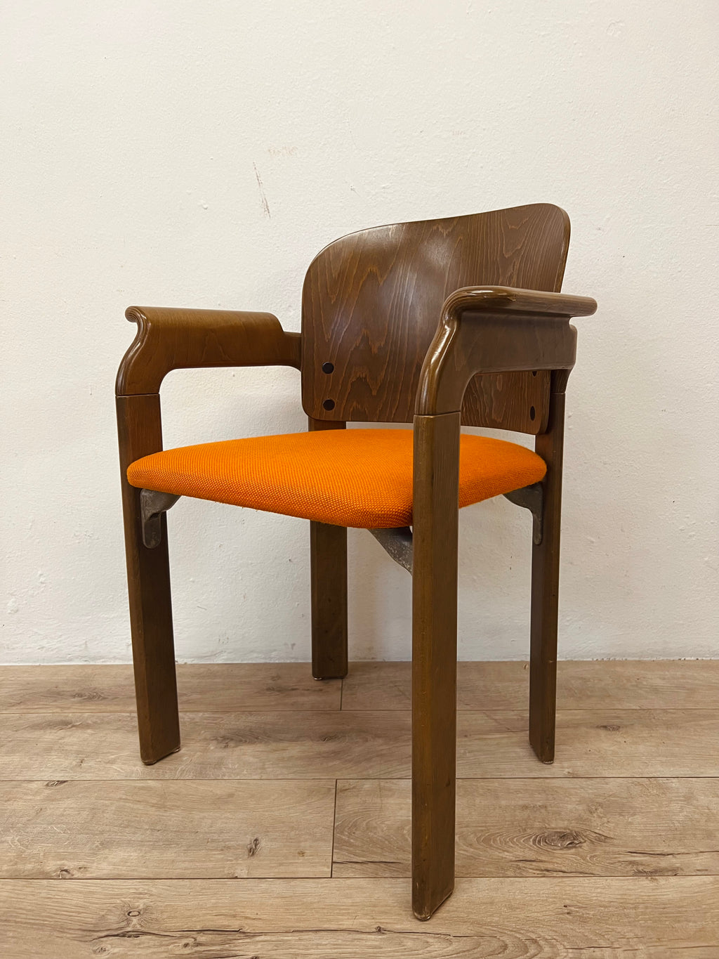 Poltroncina Bruno Rey