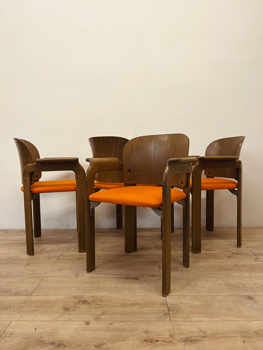 Poltroncina Bruno Rey